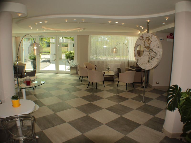 Hotel Photo 11