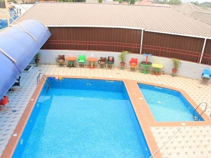 Hotel Photo 12