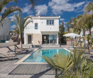 Sunrise Frontline Villas Ayia Napa Cyprus