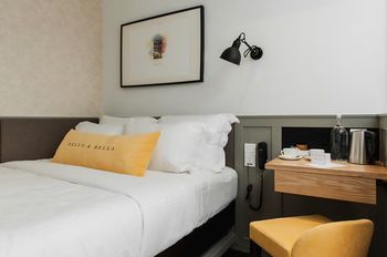 Hotel Photo 8