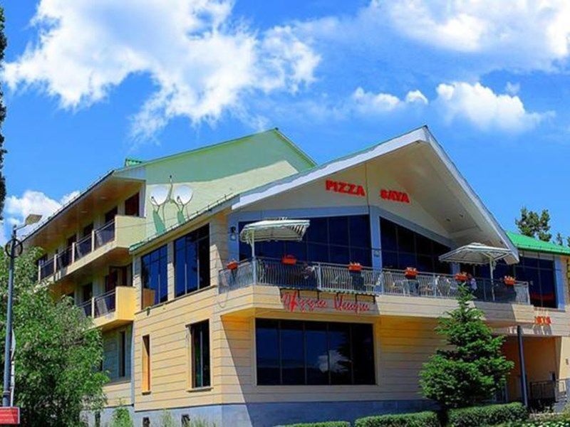 Hotel Photo 9