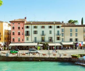 Casa Girardi Peschiera del Garda Italy