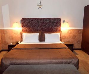Manyxville Hotel & Suites Moba Nigeria