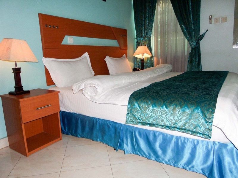 Hotel Photo 3