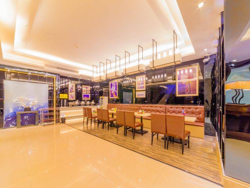 Hotel Photo 11