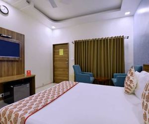 Hotel Golden Berry Mount Abu India