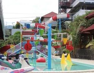 Imelda Hotel - Water Park - Convention Padang Indonesia