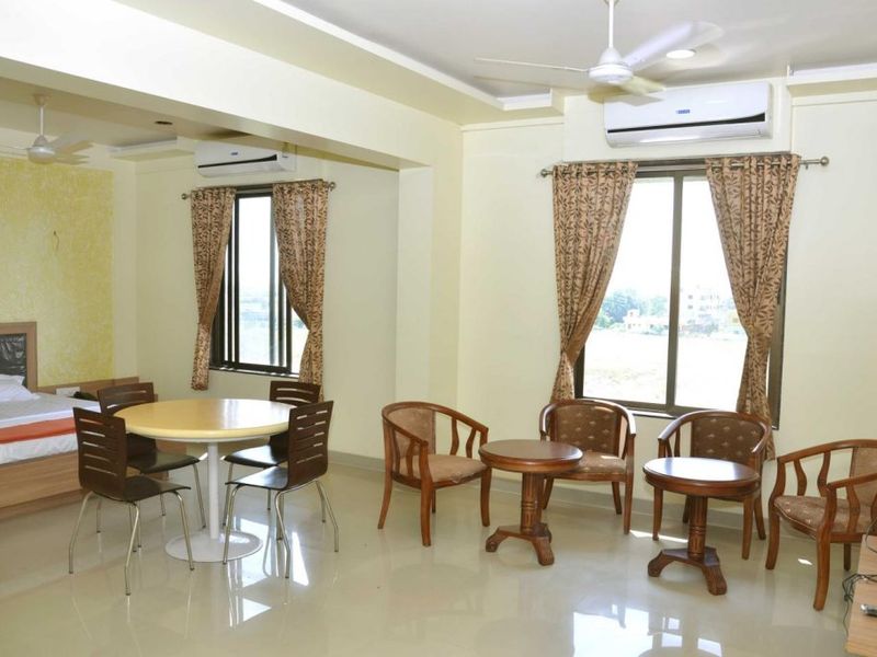 Hotel Photo 8