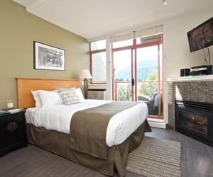 Alpenglow Lodge by Elevate Vacations Whistler Canada
