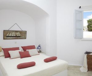 Altana Heritage Suites Imerovigli Greece