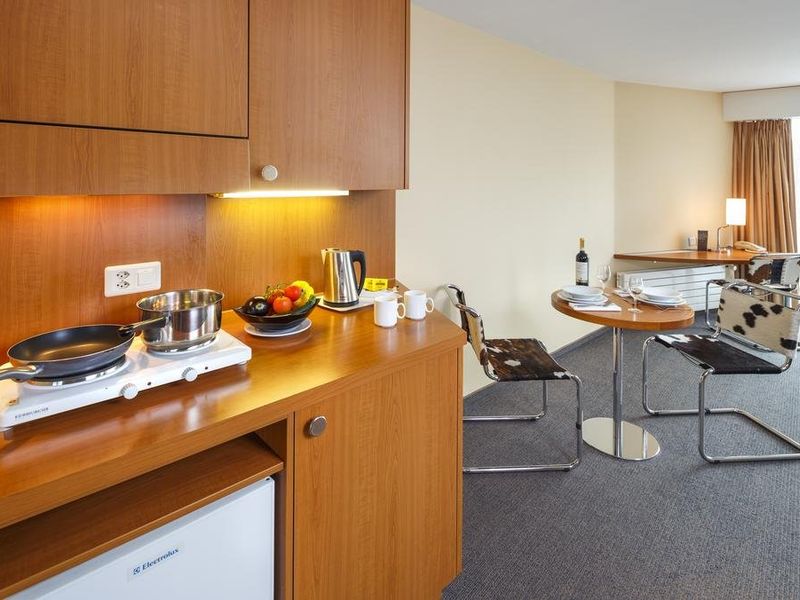 Hotel Photo 11