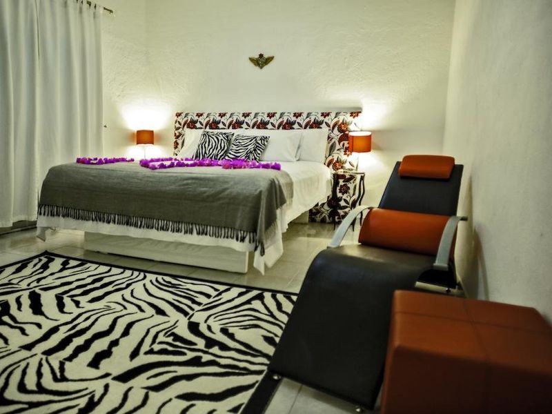Hotel Photo 3