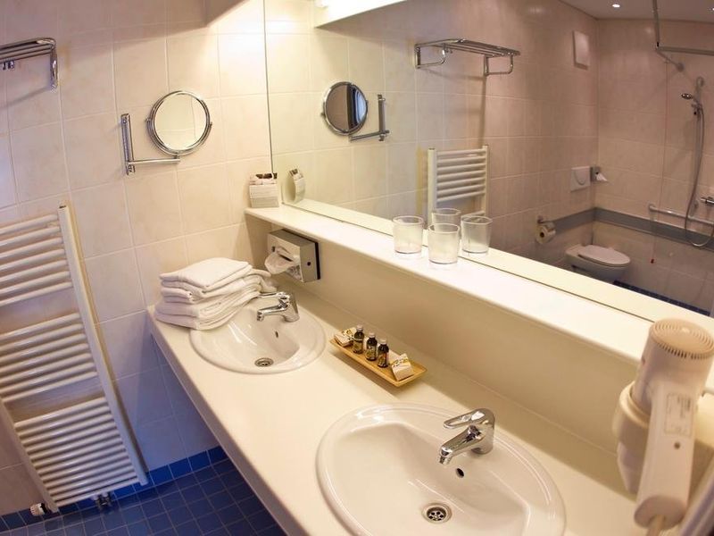 Hotel Photo 8