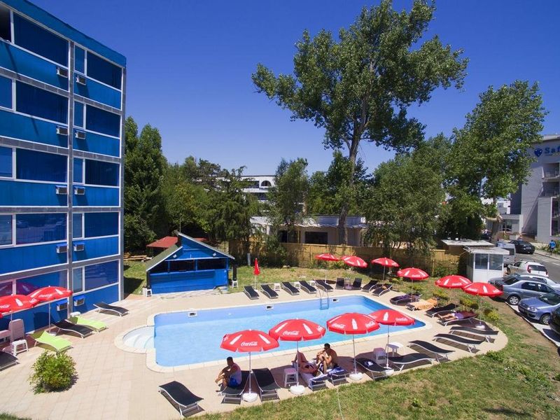 Hotel Photo 1