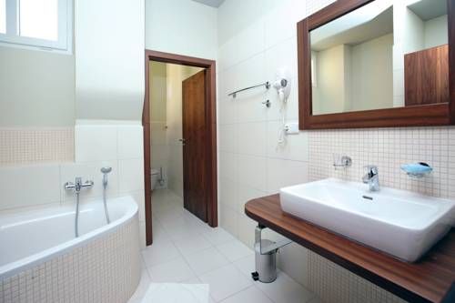 Hotel Photo 9