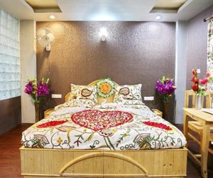 Hotel Shefaf Srinagar India