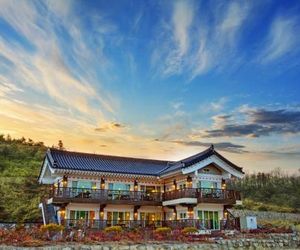 Starlight Journey Pension Gyeongju South Korea
