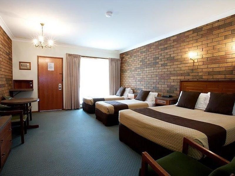 Hotel Photo 1