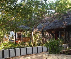 Caveman Lodge Paje Tanzania
