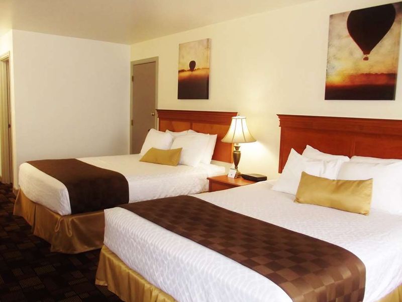 Hotel Photo 5