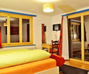 Backpacker Deluxe Hostel Capricorn Laax Switzerland
