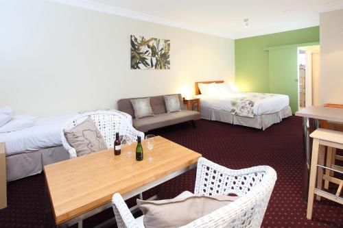 Hotel Photo 6