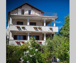 Apartments Loncar KRK Croatia