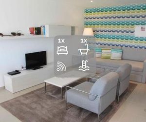 Carmona - Holiday Apartments - By SCH Sao Mrtinho do Porto Portugal