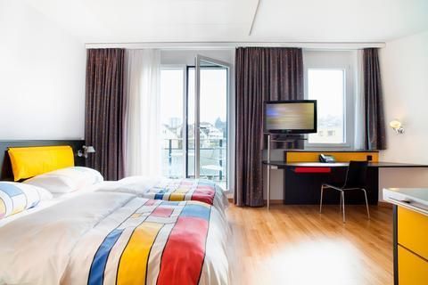 Hotel Photo 1
