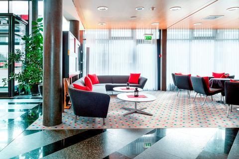 Hotel Photo 8