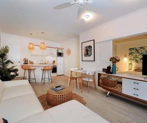 Retro Port Douglas Apartments Port Douglas Australia