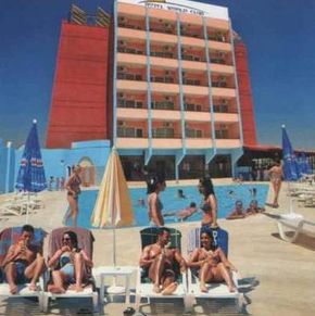 NearBy Hotel