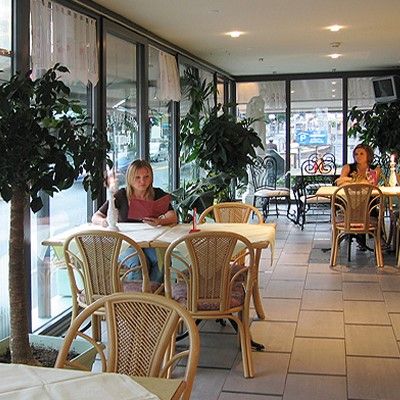 Hotel Photo 12