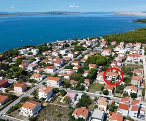 Apartments with a parking space Vrsi - Mulo (Zadar) - 6547 Vrsi Croatia