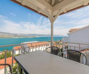 Apartments Buljan Okrug Donji Croatia