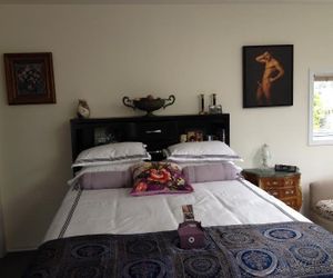 Hung Homo Homestay Men Only Victoria Canada