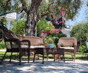 Giovanni Group Apartments Sivota Greece