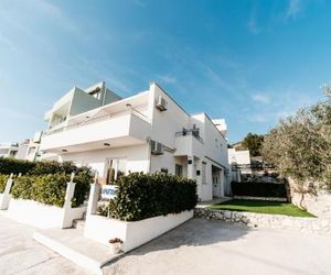 Apartments Seka Klek Croatia