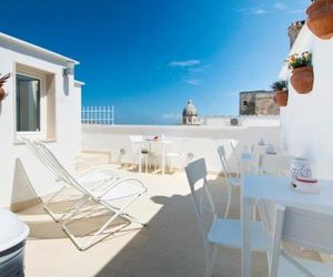 Casa Perugini Monopoli Italy