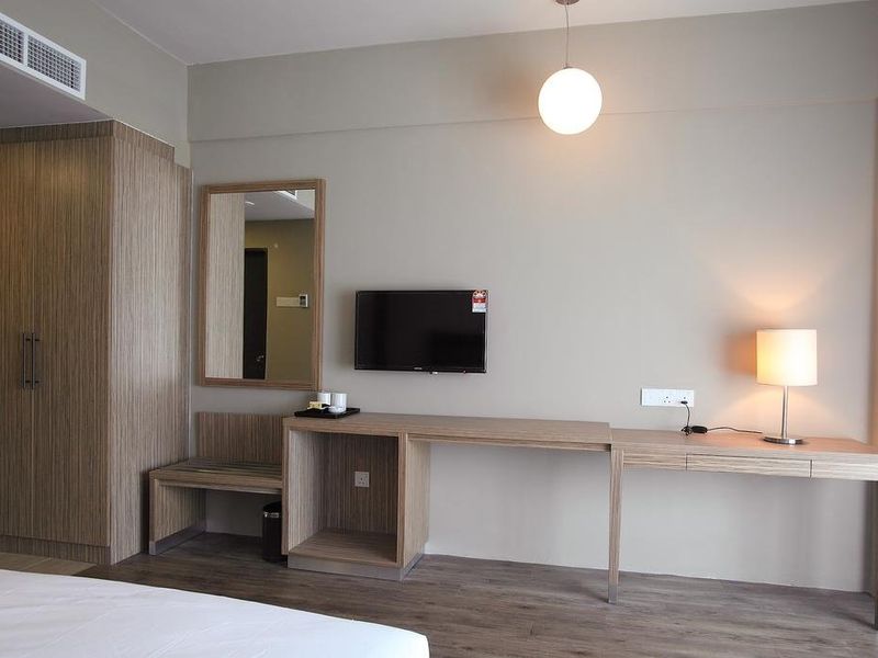 Hotel Photo 12