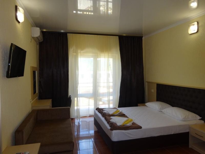 Hotel Photo 3
