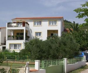 Apartments with a parking space Tribunj (Vodice) - 4201 Tribunj Croatia