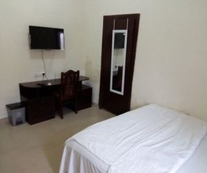 Hotel De Zews Accra Ghana