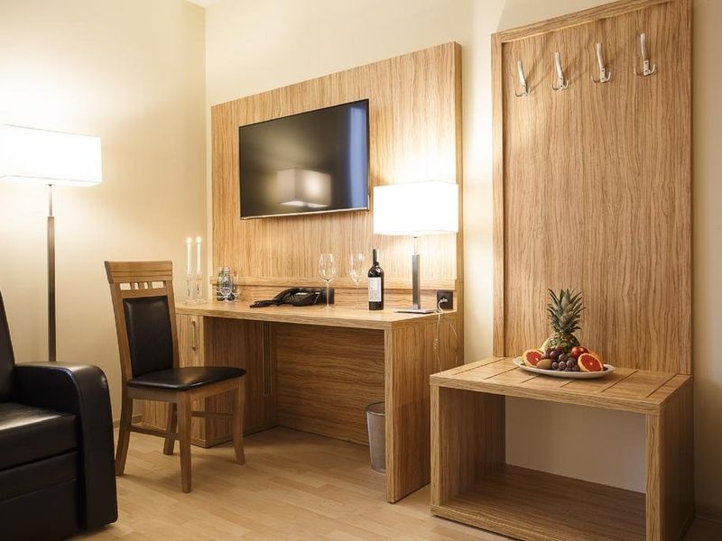 Hotel Photo 11