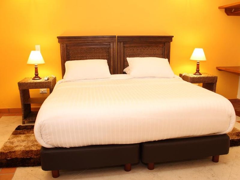 Hotel Photo 8