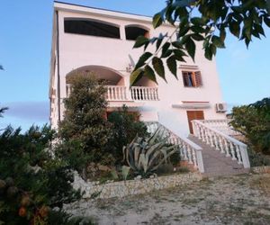 Apartments with a parking space Kustici (Pag) - 6392 Kustici Croatia