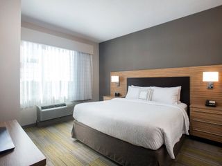 Фото отеля TownePlace Suites by Marriott Miami Homestead