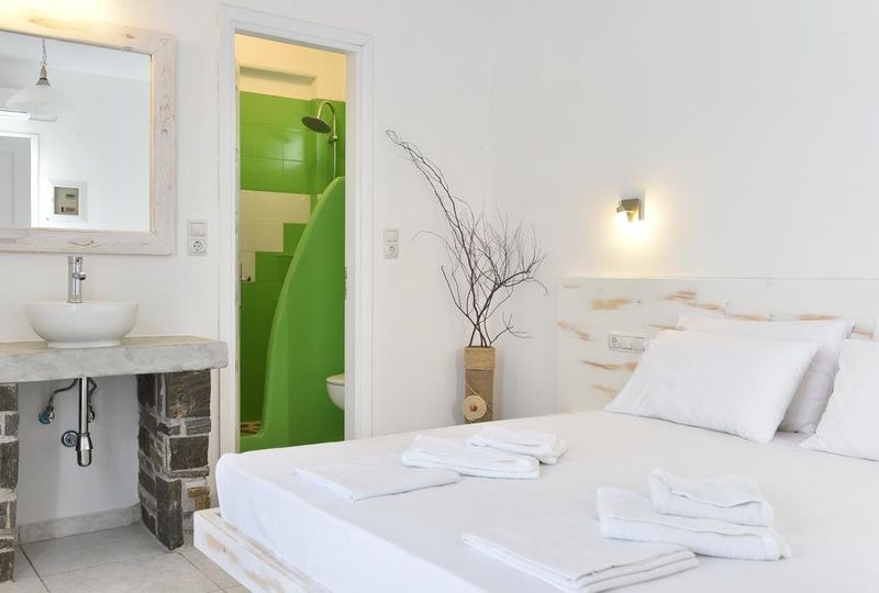 image of hotel Porto Naoussa