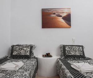 Join Us Low Cost Rooms Kamari Greece