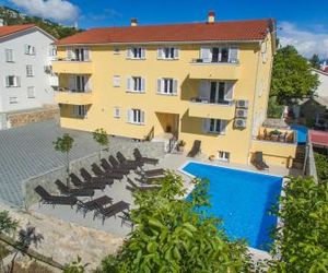 Apartments Gorica II Baska Croatia